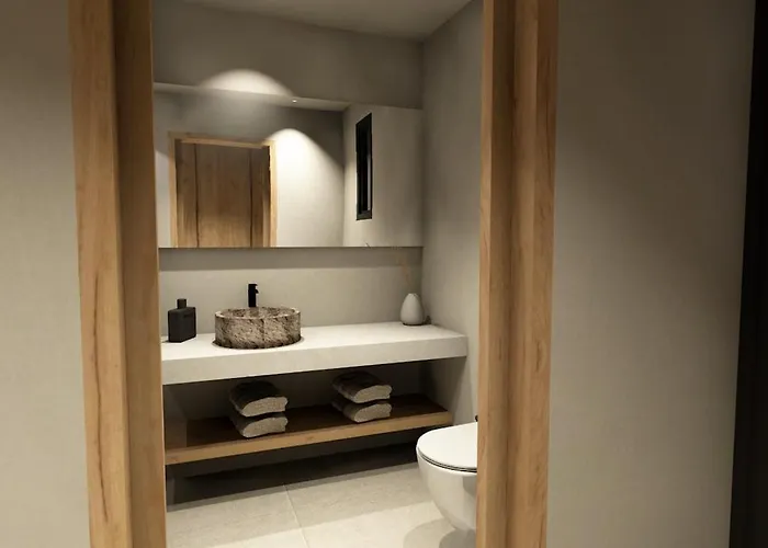 Готель Indigo Collection Adults Only