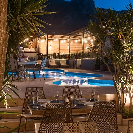 Indigo Collection Adults Only 4*